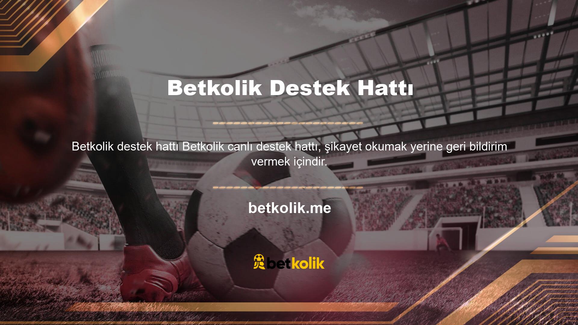 Giriş ekranının sağ üst köşesinde mavi bir araç çubuğu vardır